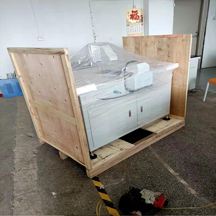 不锈钢自动打孔机的优势？